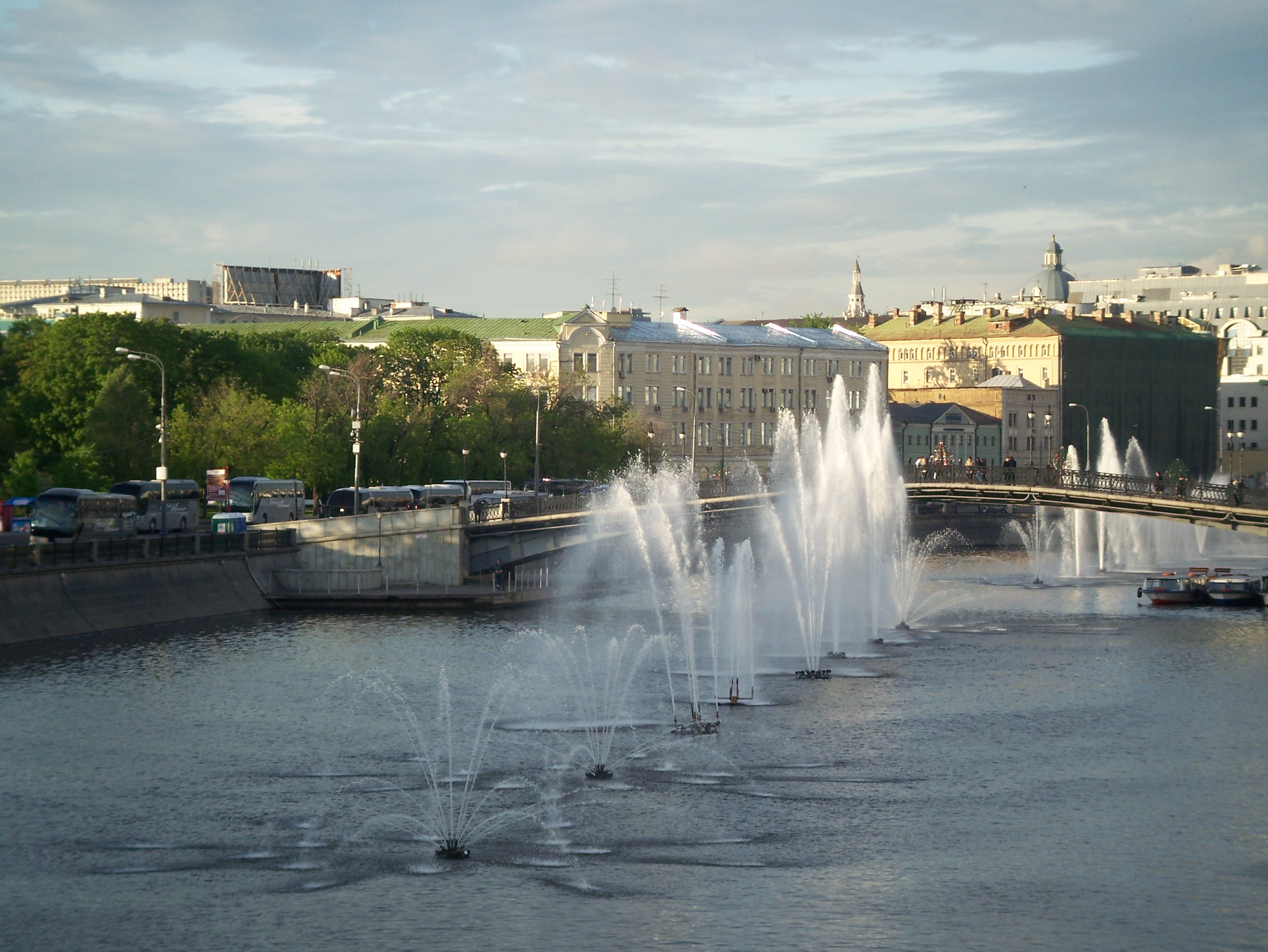 Fountains on Moscow River